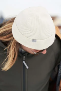 Muts Houdini Men Zissou Hat Sugar Snow (Small) -StormGear Verkoop Houdini Zissou hat unisex wool beanie 2 2