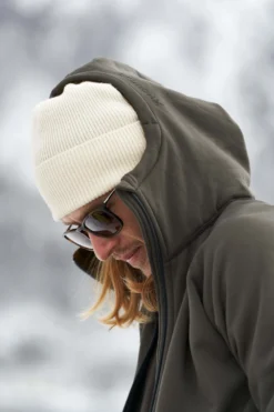 Muts Houdini Men Zissou Hat Sugar Snow (Small) -StormGear Verkoop Houdini Zissou hat unisex wool beanie 2